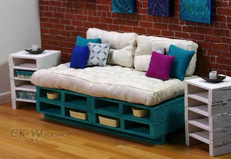 Pallet Lounge